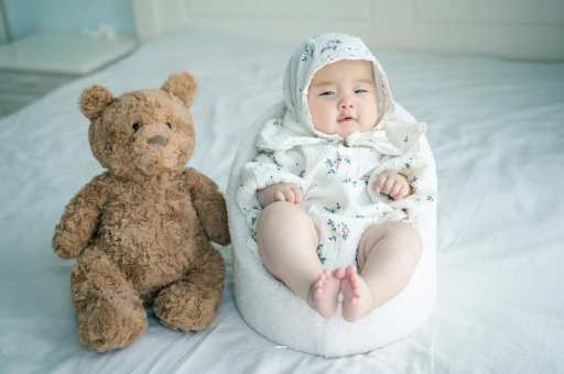 铁岭宝宝挠耳朵是怎么回事 铁岭宝宝挠耳朵是怎么回事